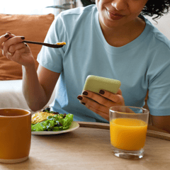 Image of person eating breakfast the morning before plasma donation